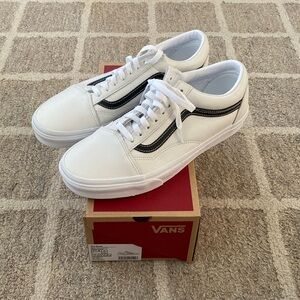 Old Skool Leather True White / Black 11